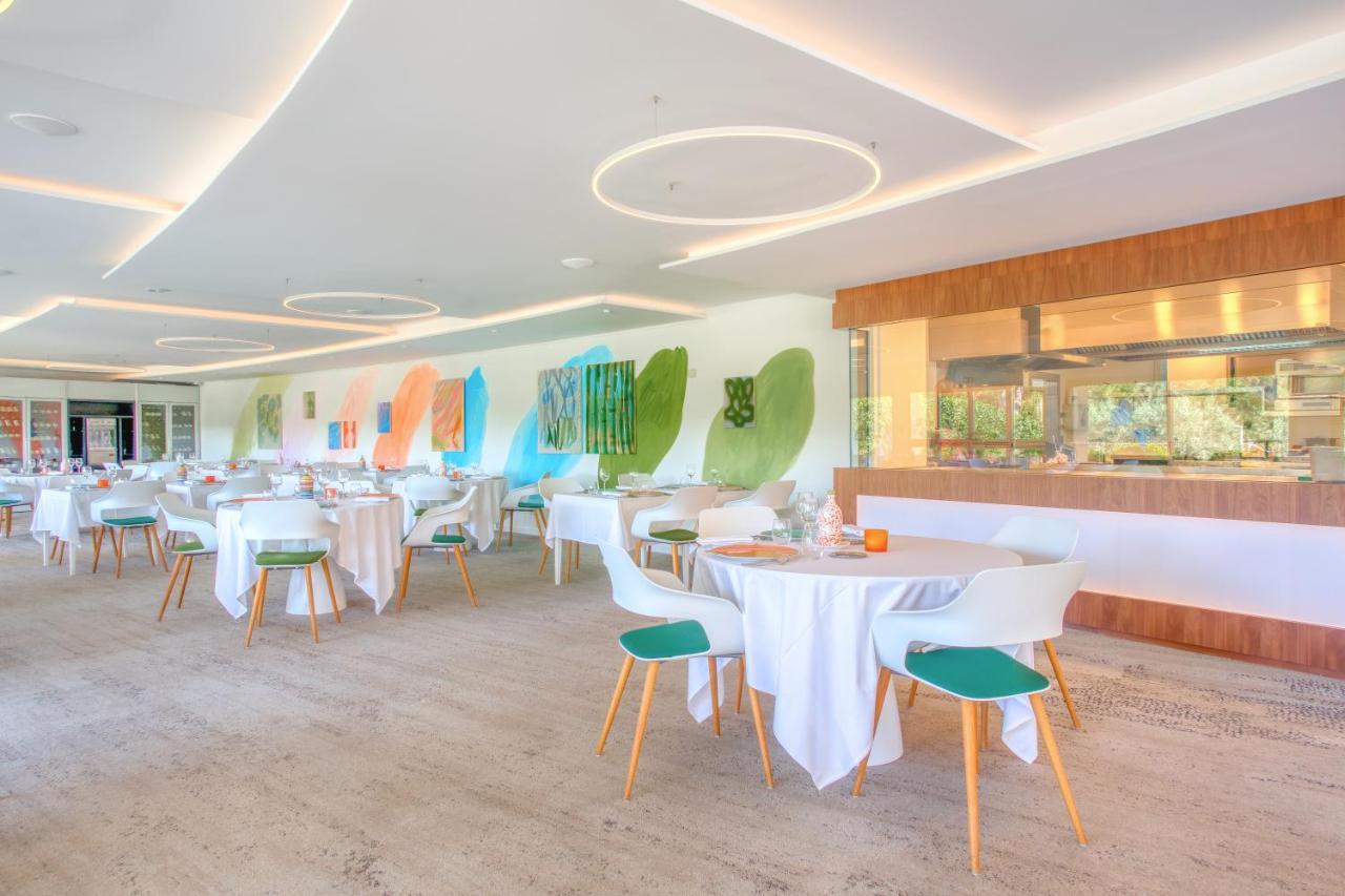 Hotel Restaurant La Vague De Saint Paul Exterior photo